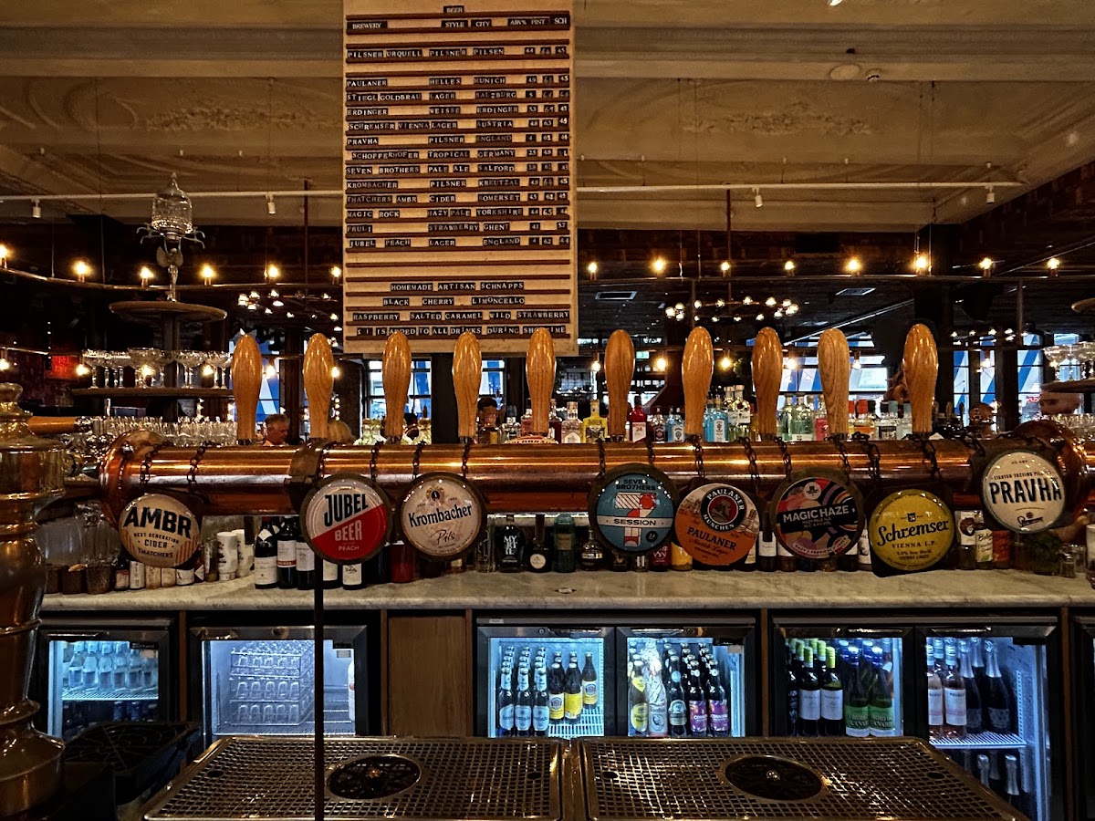 Albert's Schloss - Manchester — photo 1