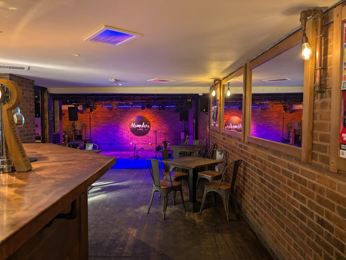 Alexander's — photo 3