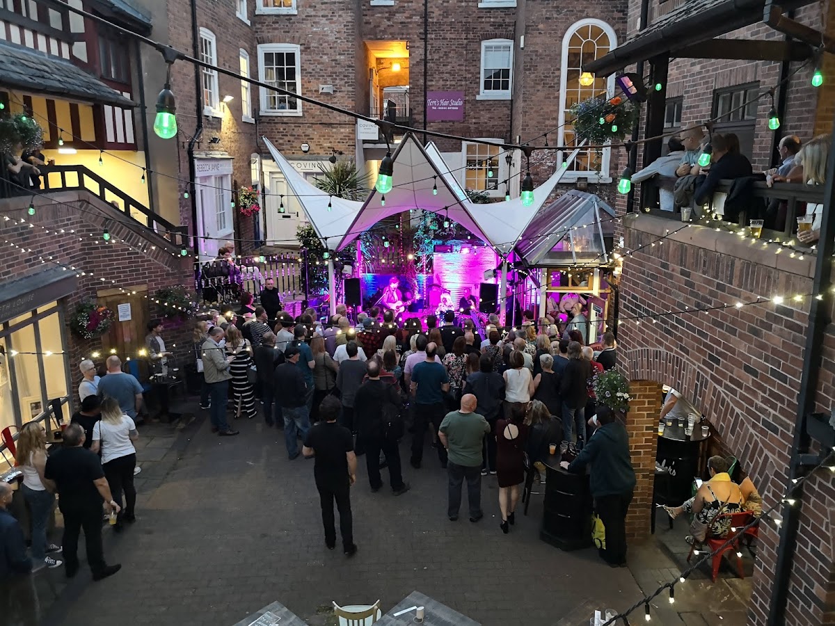 Alexander's — photo 4