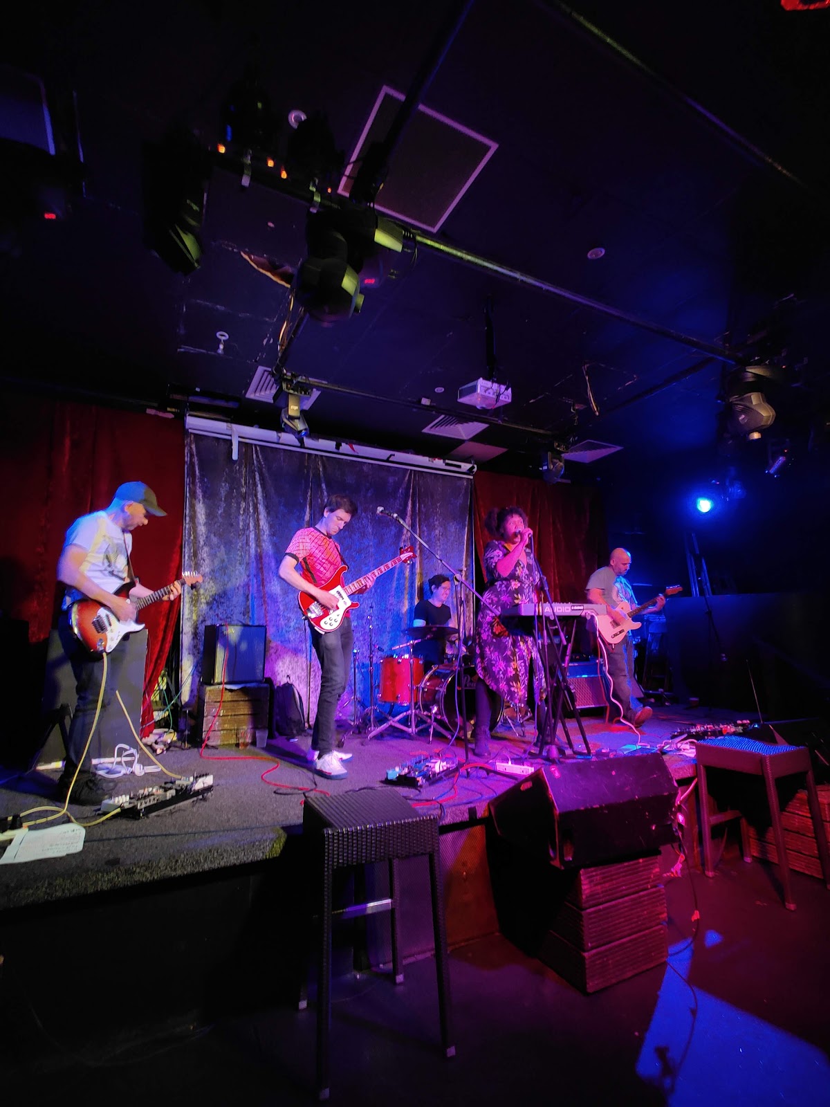 Amersham Arms — photo 2