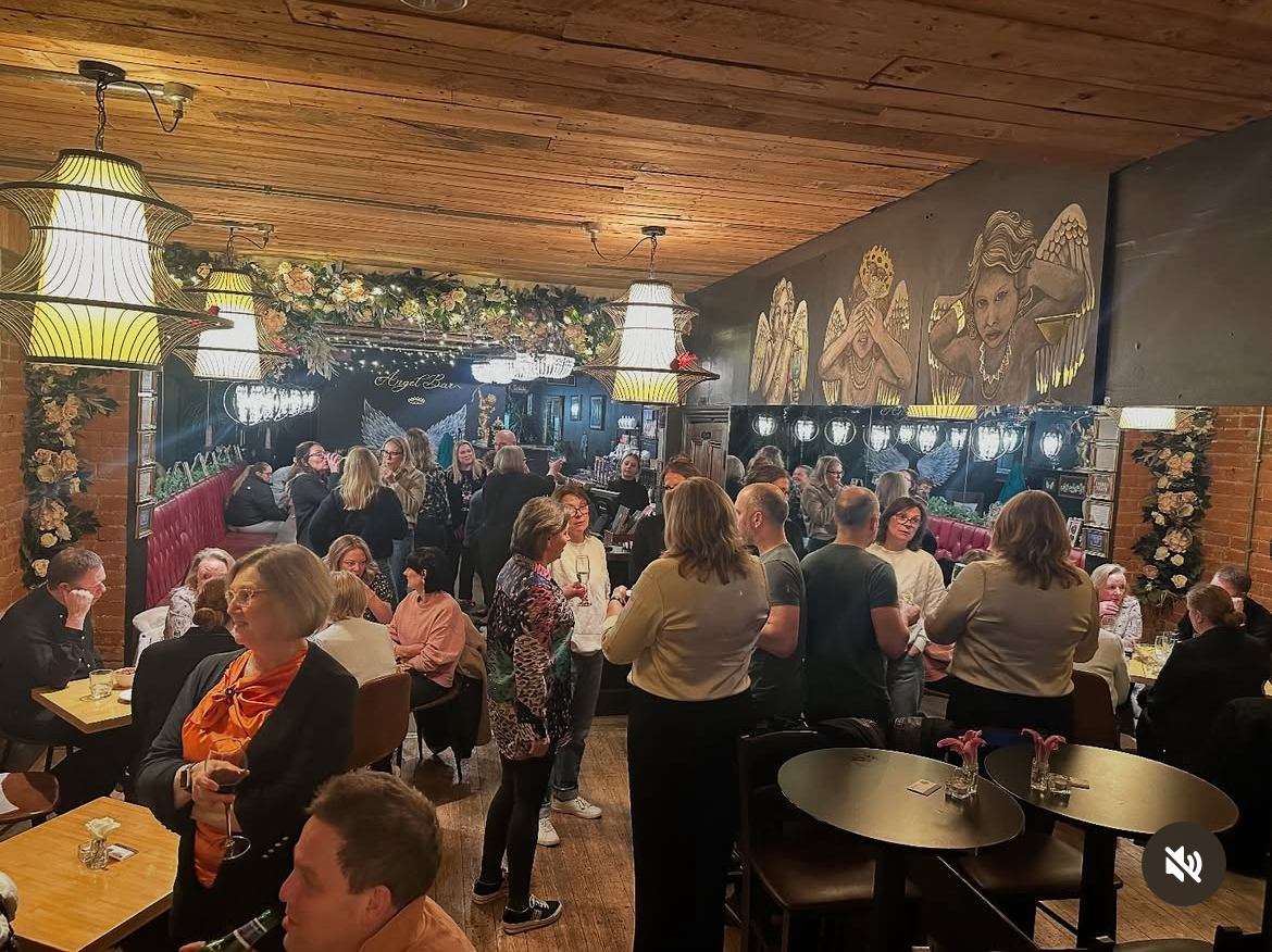 Angel Bar & Supper Club - Caversham - Reading — photo 4