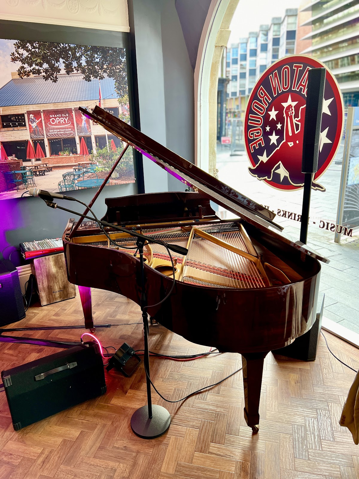 Baton Rouge Leicester — photo 3