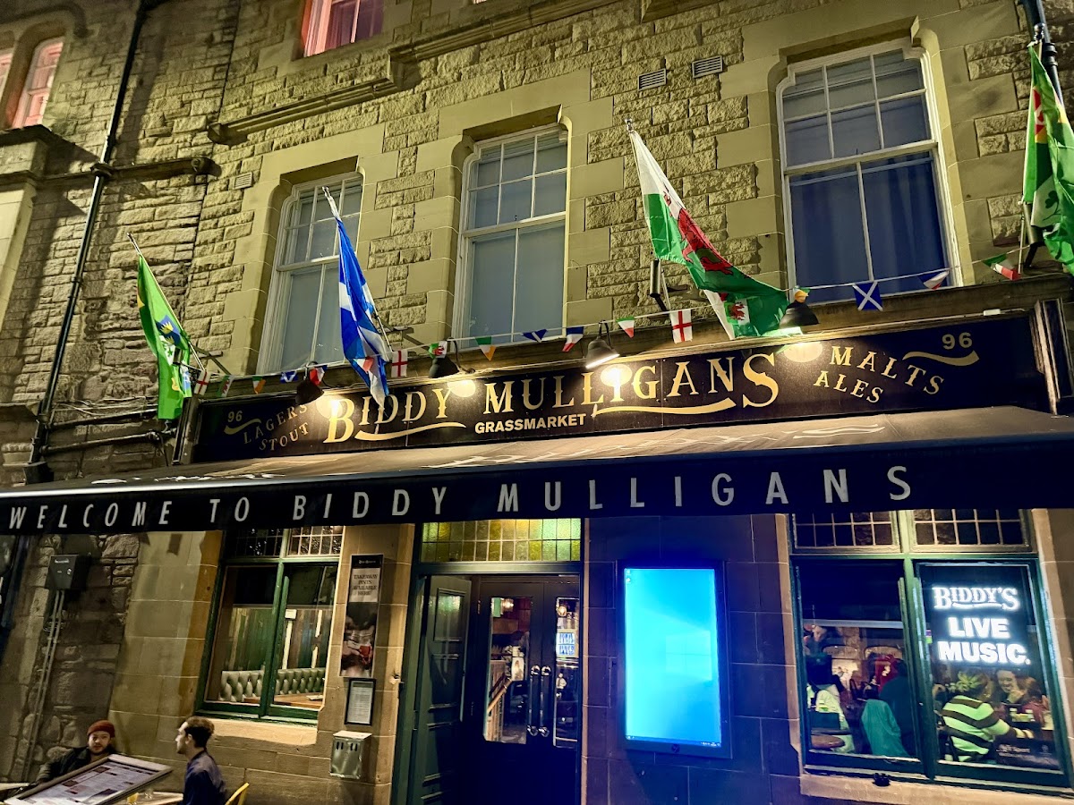 Biddy Mulligans — photo 4