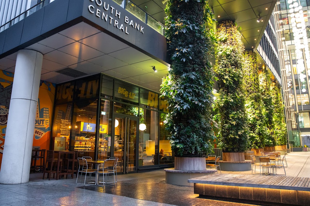 Big Belly Bar & Comedy Club London — photo 2