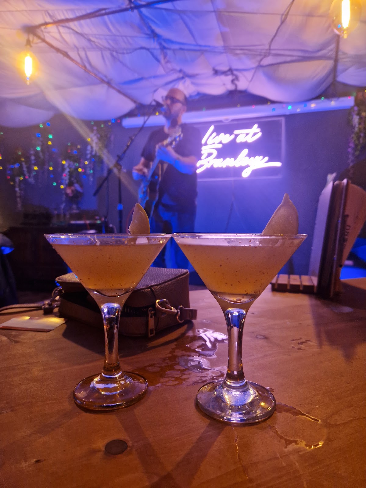 Bramleys Cocktail Bar — photo 3