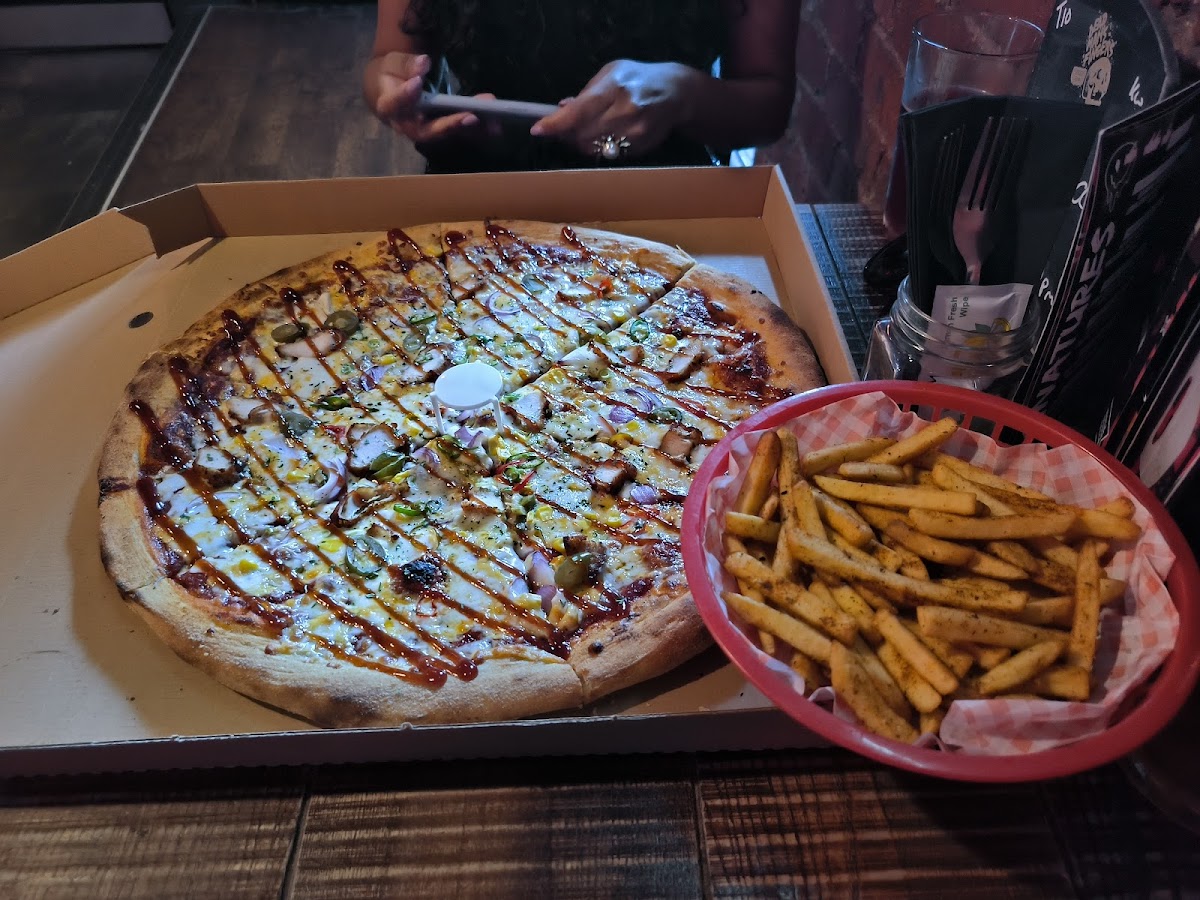 Dirty Blondes — photo 4