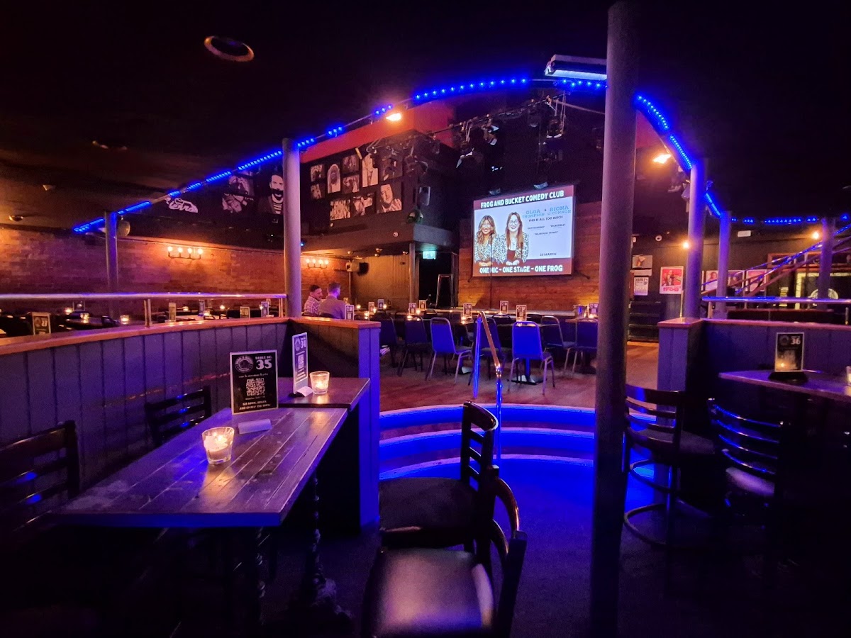 Frog and Bucket Comedy Club — photo 2