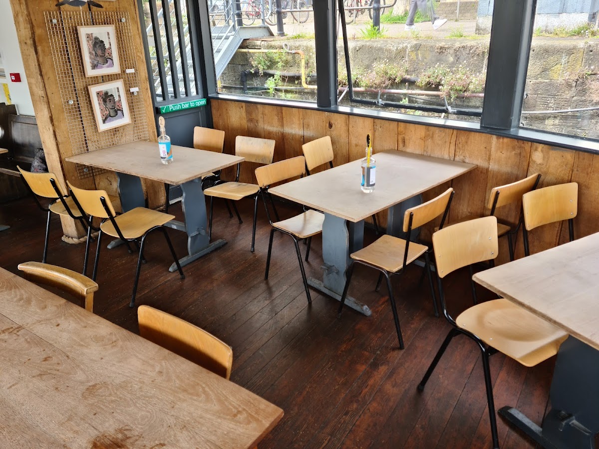 Grain Barge — photo 1