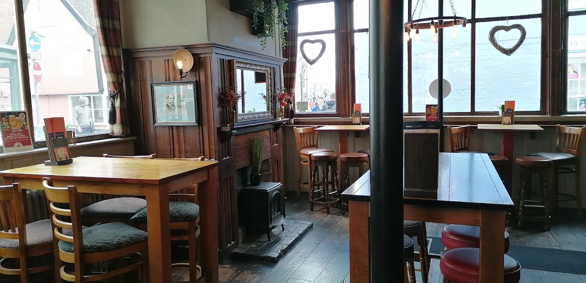 Halberd Inn — photo 4