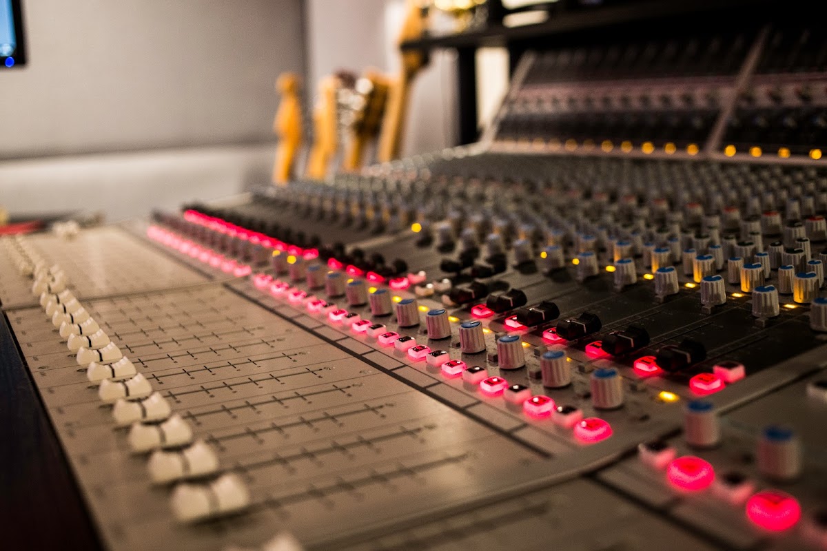 Half-ton Studios — photo 3