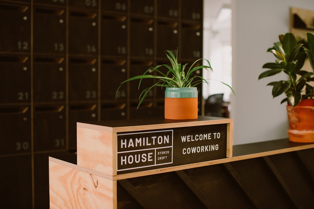 Hamilton House — photo 1