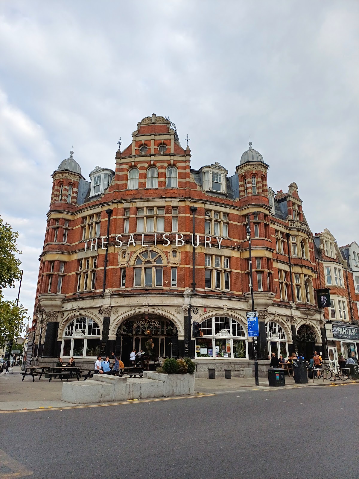 The Harringay Arms — photo 4