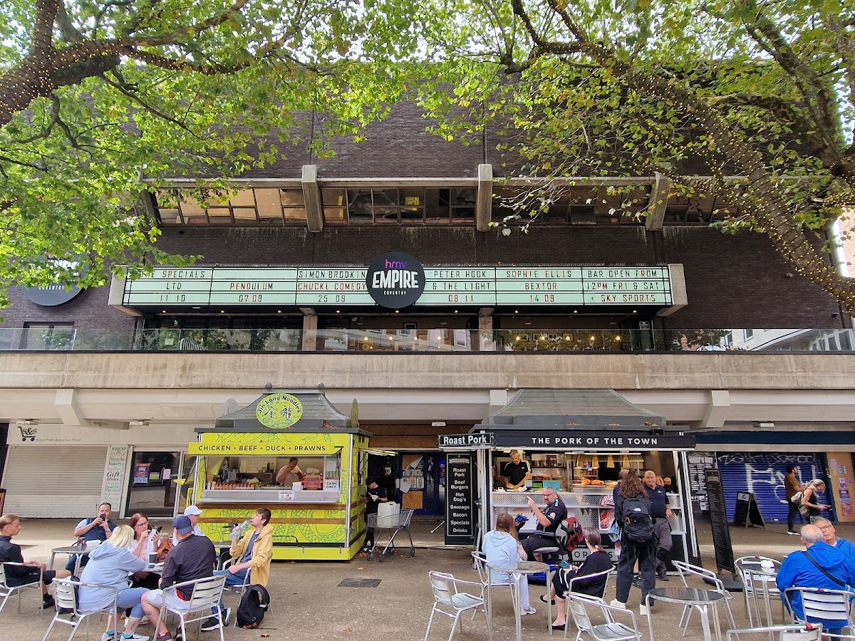 hmv Empire — photo 3