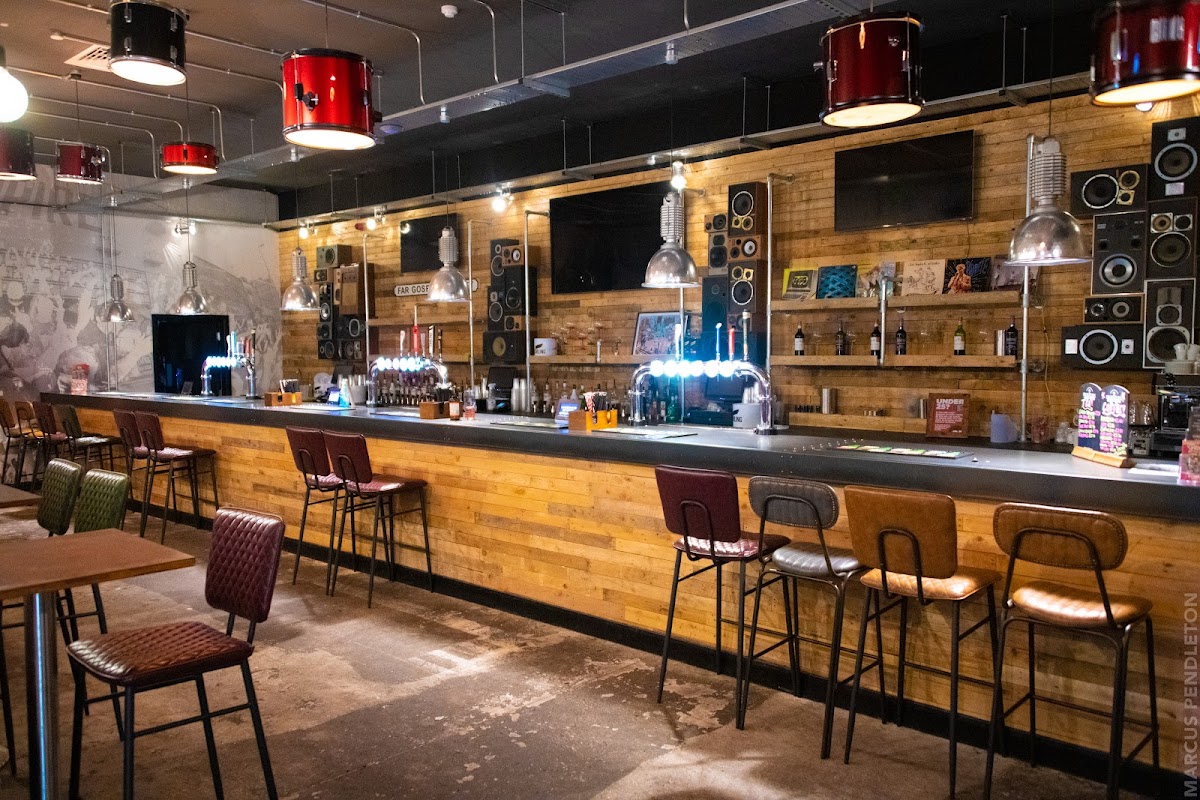 hmv Empire — photo 4