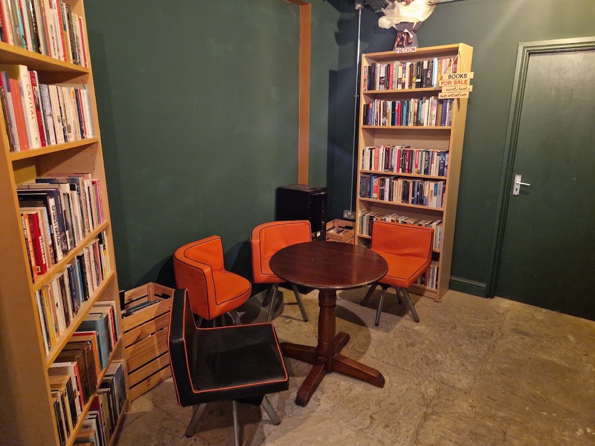 Holding Patterns — photo 4