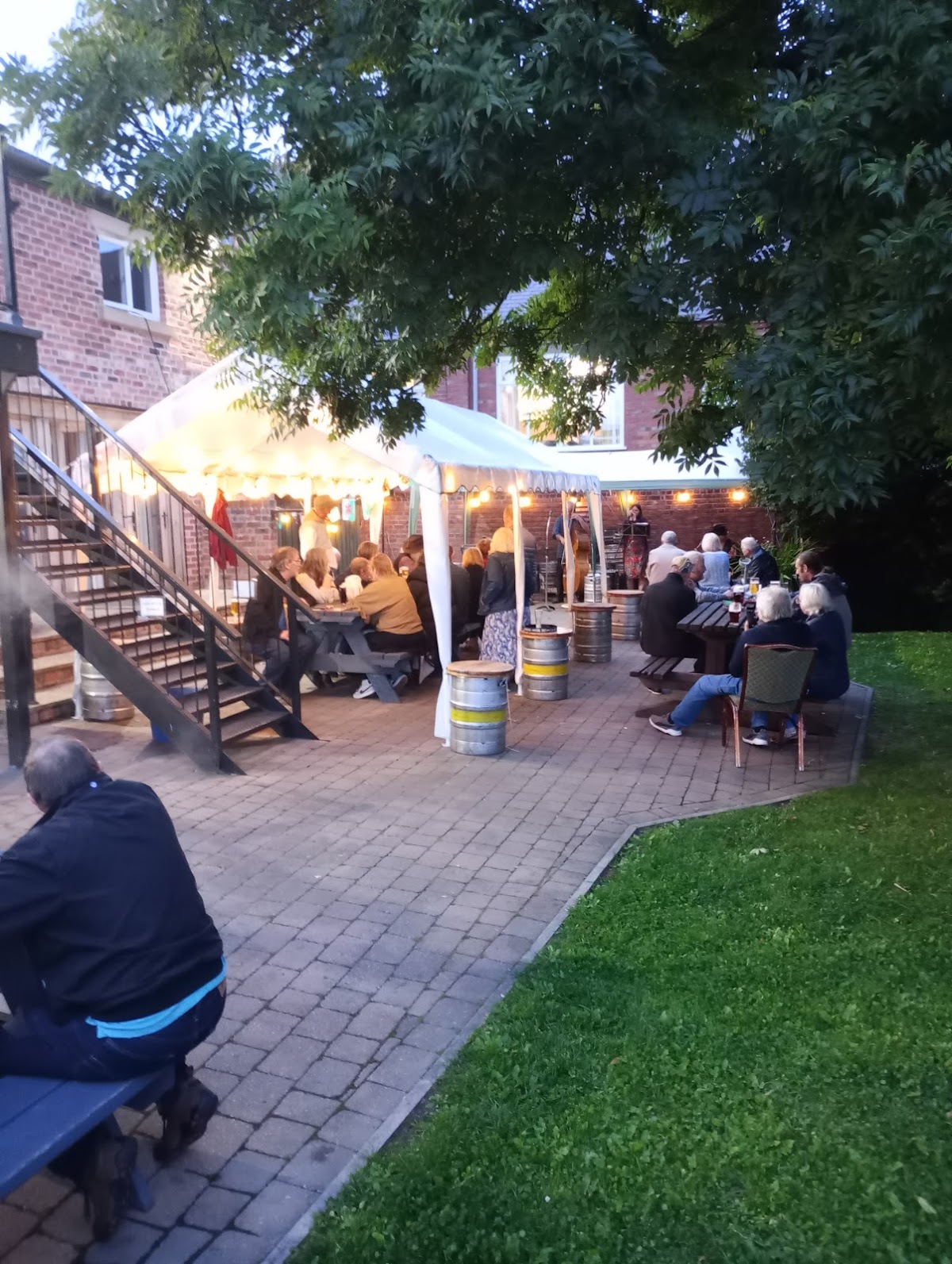 Holly Bush Inn — photo 4