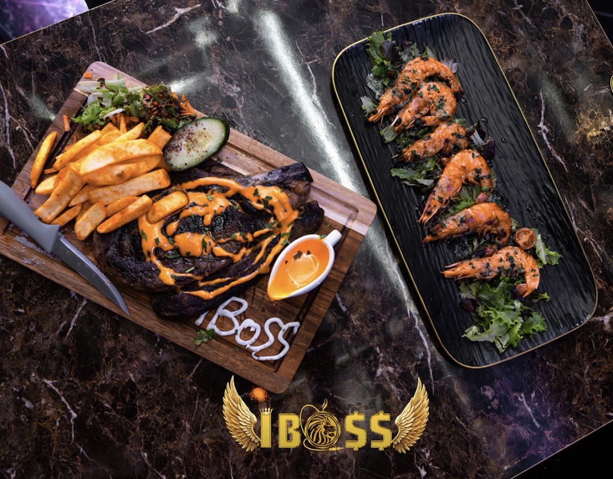 i Boss Lounge Shisha, Restaurant, Bar, and Live Music — photo 2