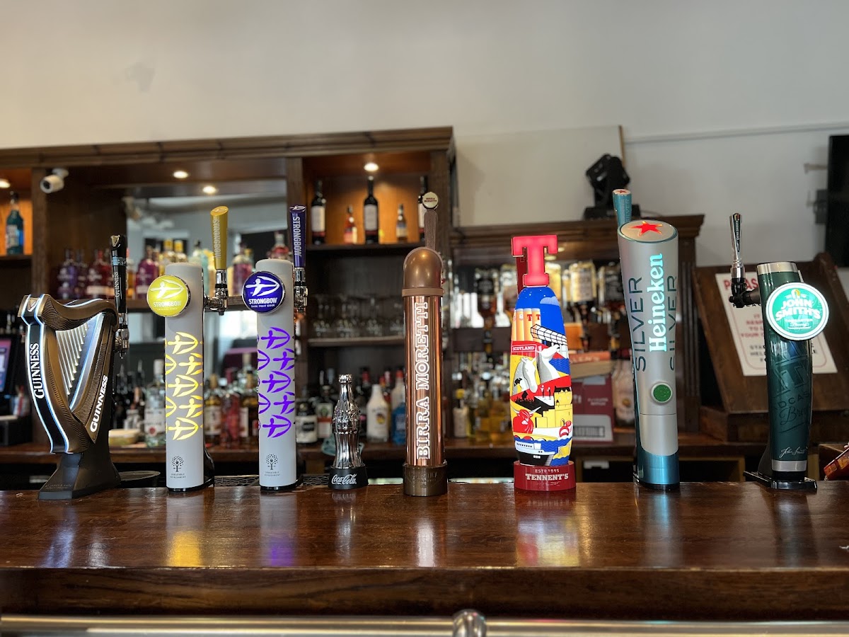 Inn on the corner — photo 4