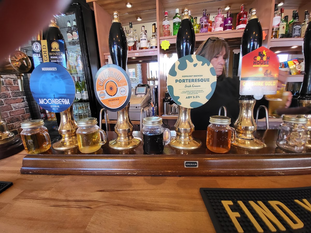 JR's Ale House — photo 2