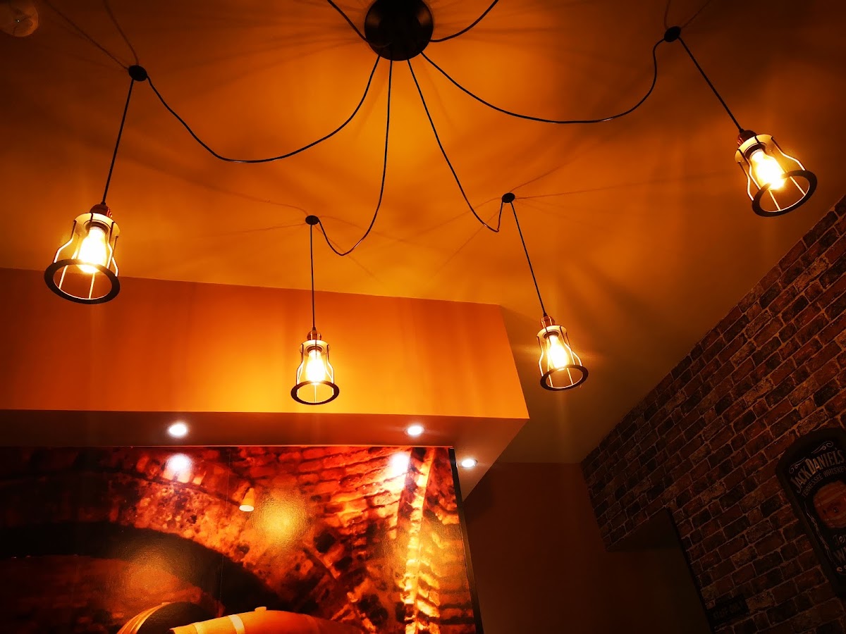 JR's Ale House — photo 4