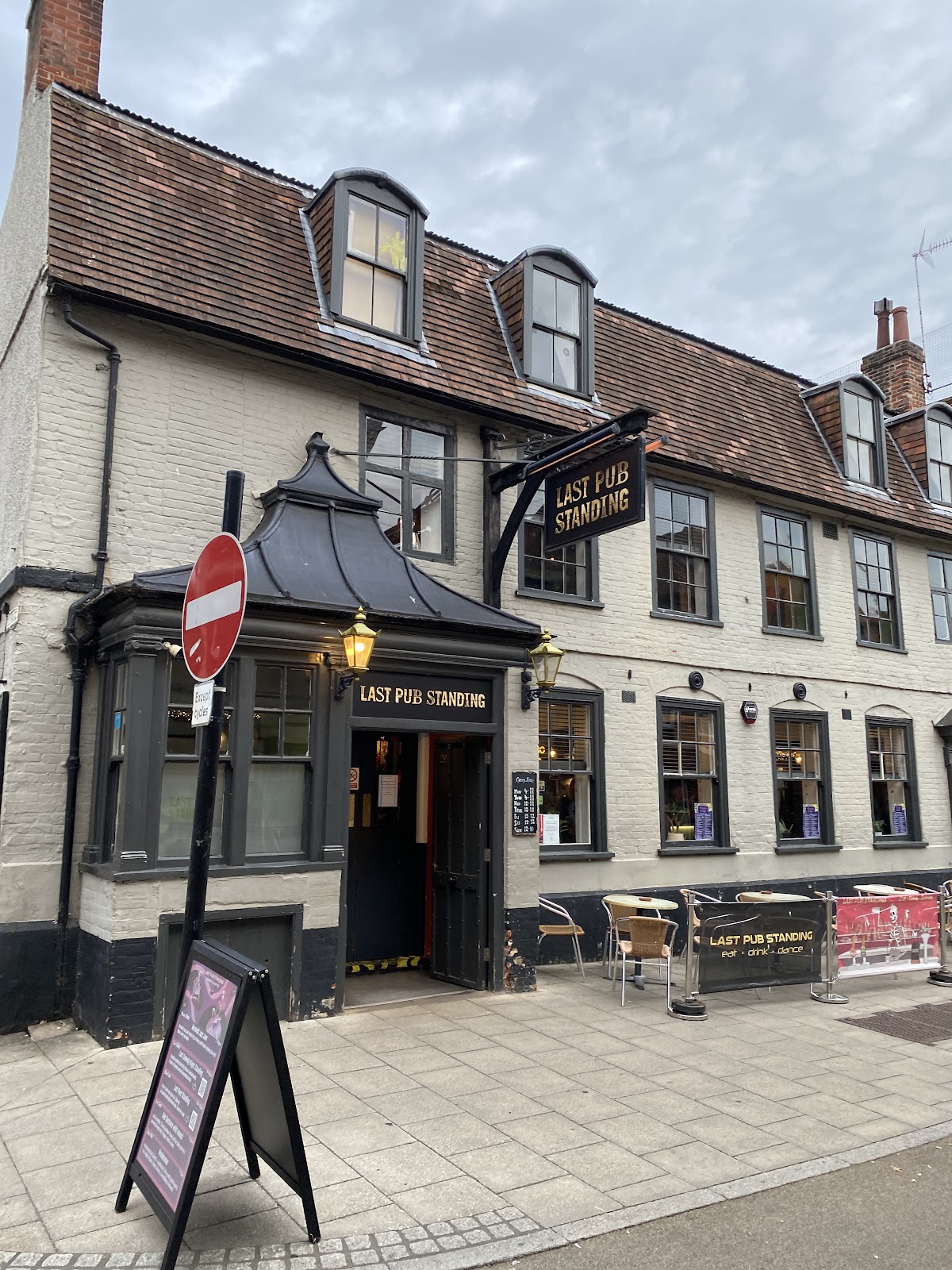 Last Pub Standing — photo 3