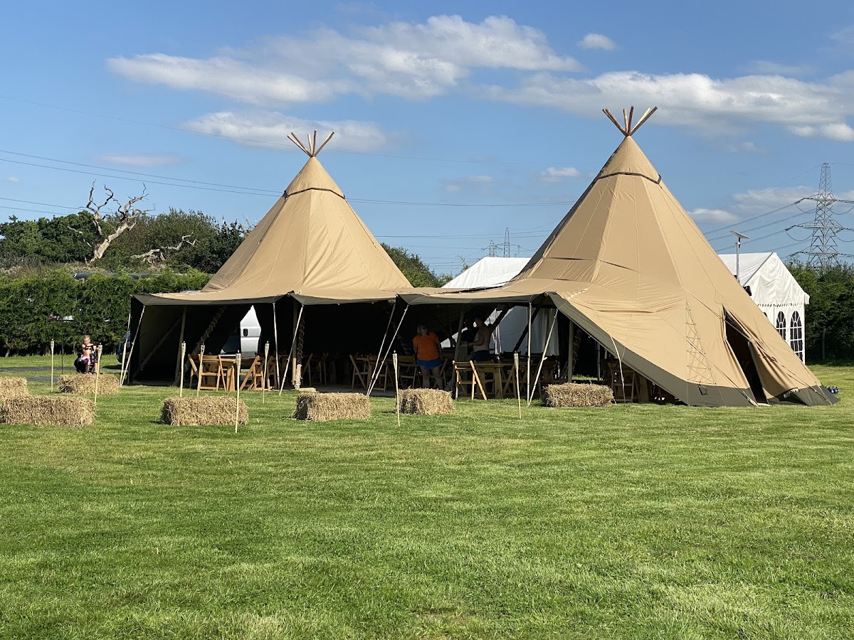 Late Last Night - Wedding & Function Band North West | Cheshire — photo 4