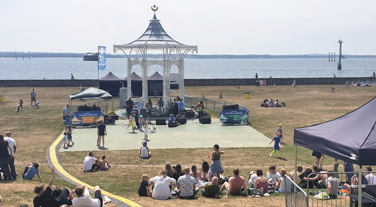 Live at the Bandstand — photo 3