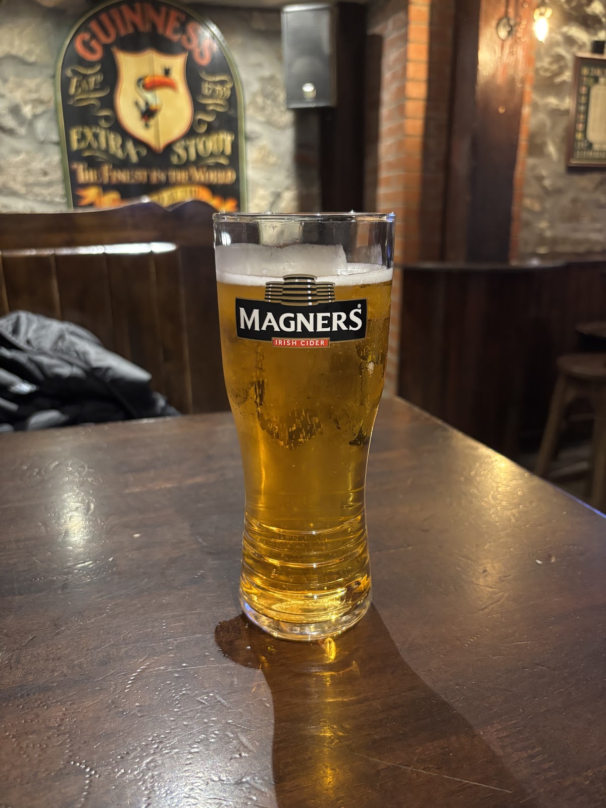 Malones Irish Bar — photo 2