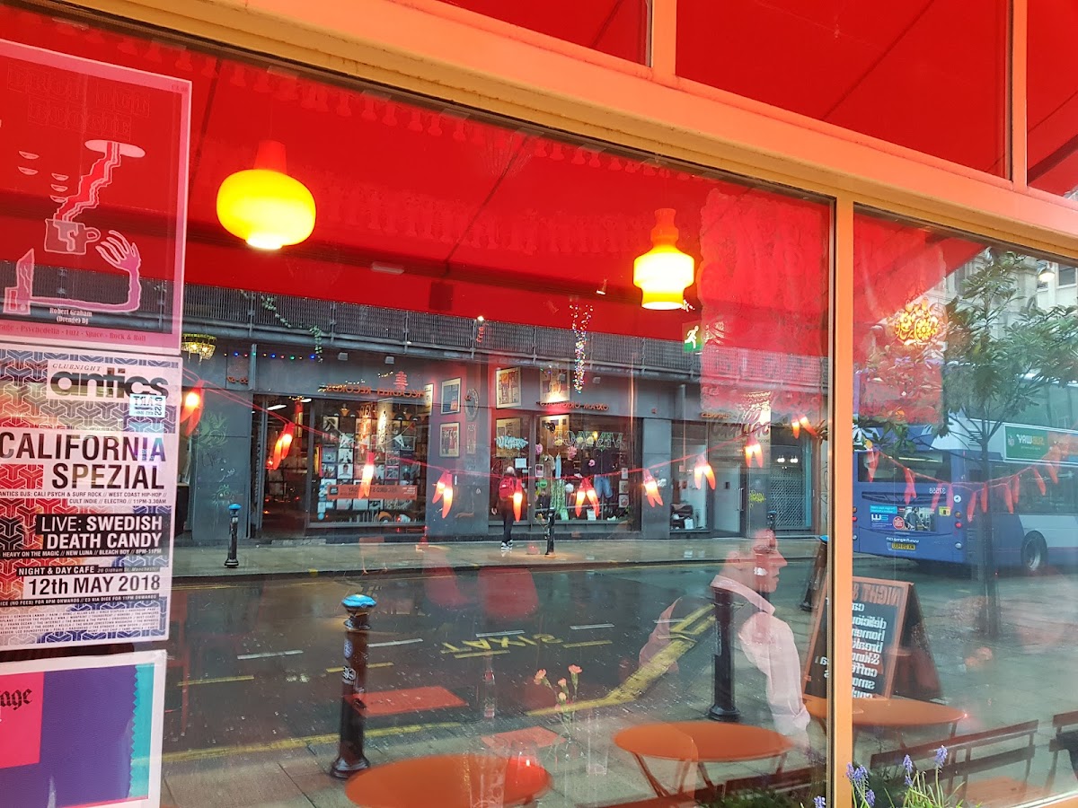 Night & Day Cafe — photo 1