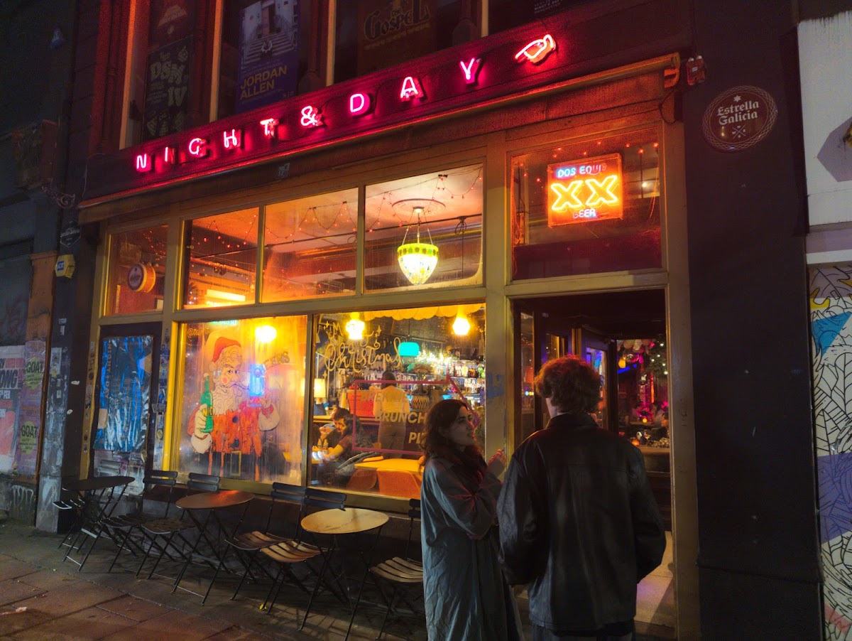 Night & Day Cafe — photo 4