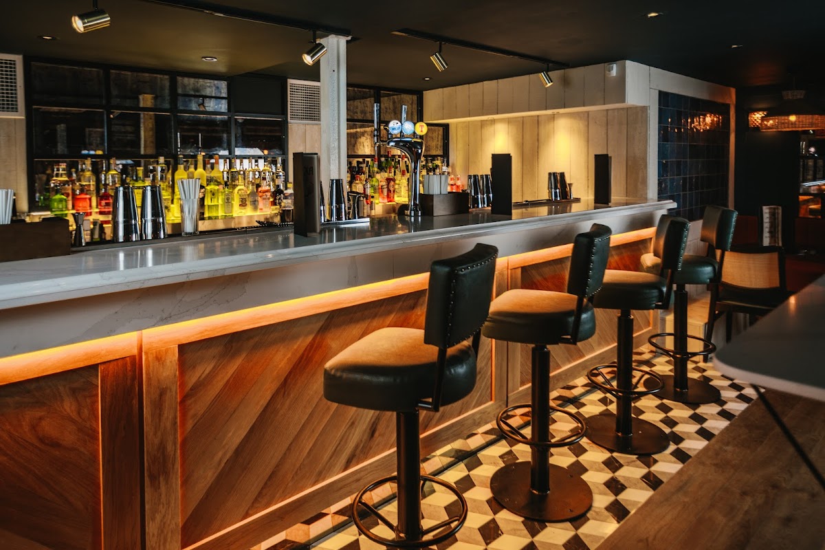 Nola Bar — photo 1