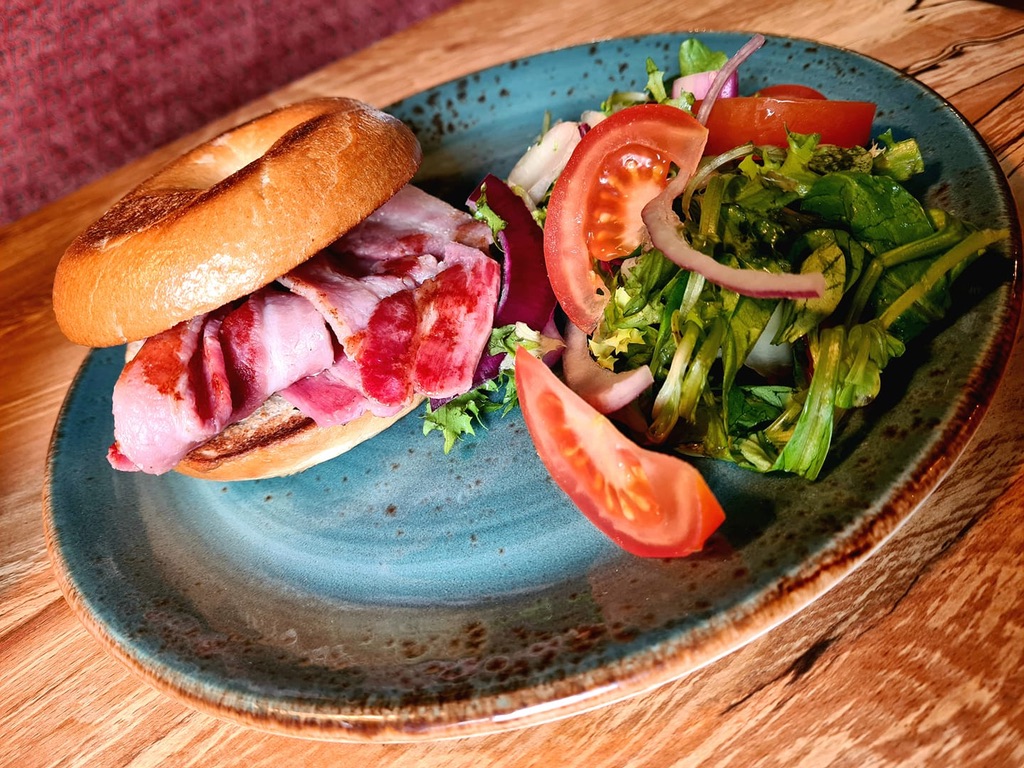 Nook Cafe Bar — photo 2