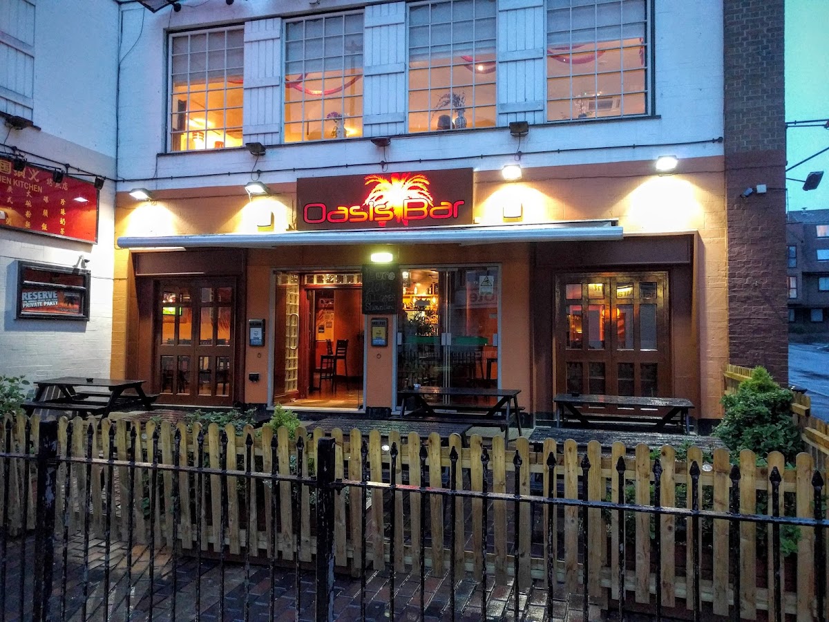 Oasis Bar — photo 1