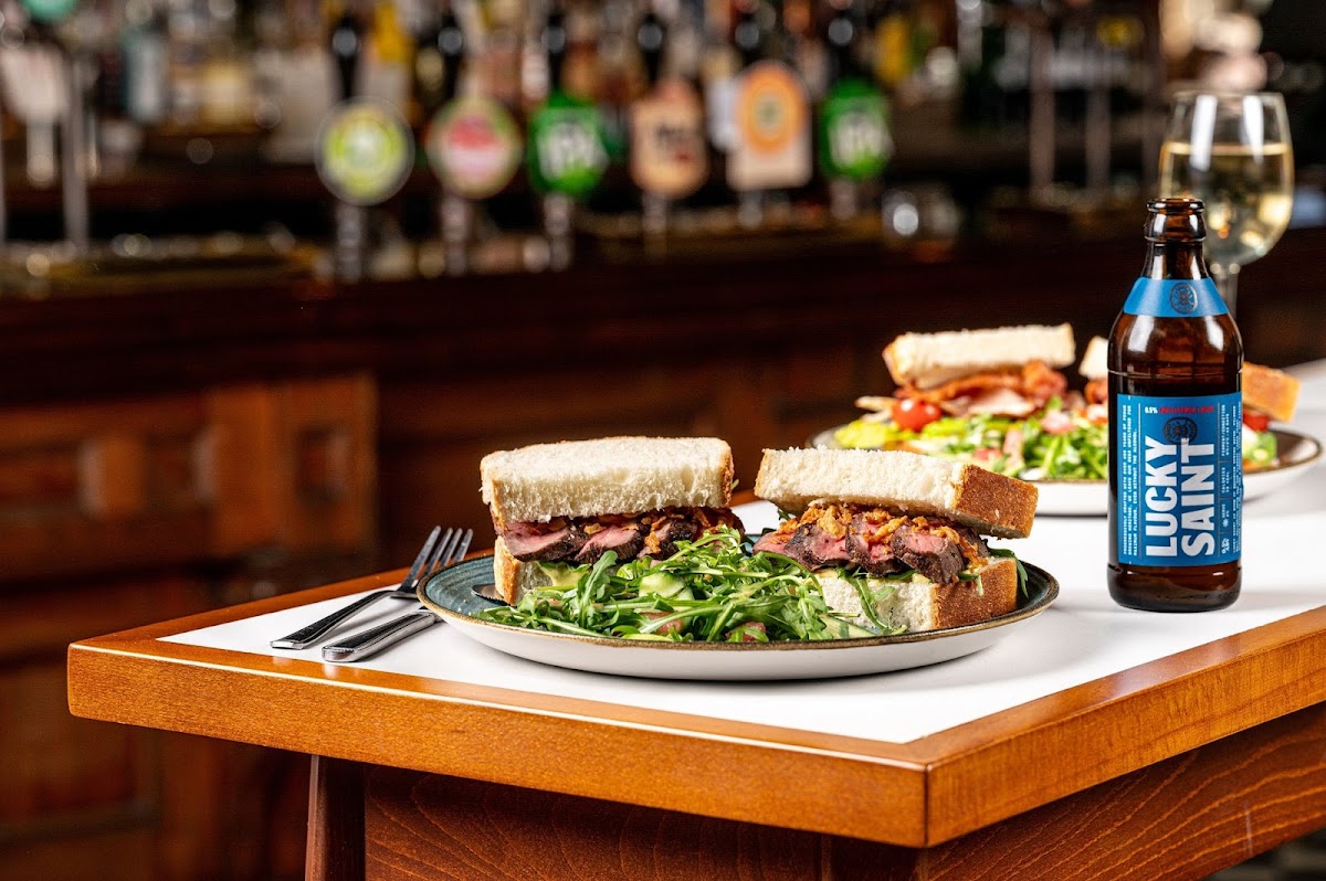 Old Bank Bar — photo 2