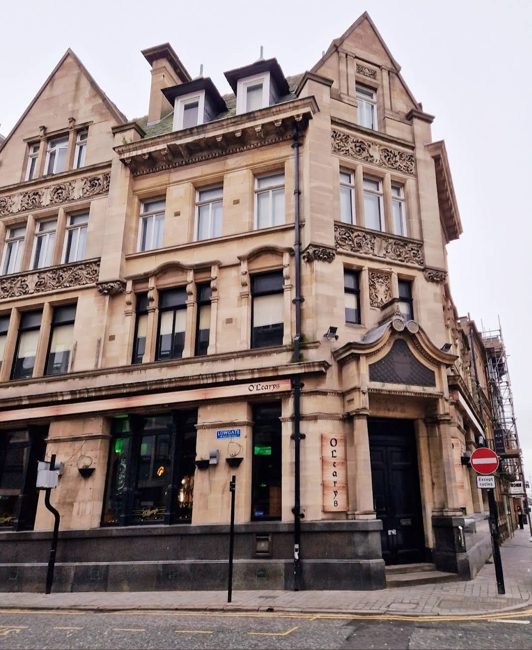 O'Learys Bar — photo 3