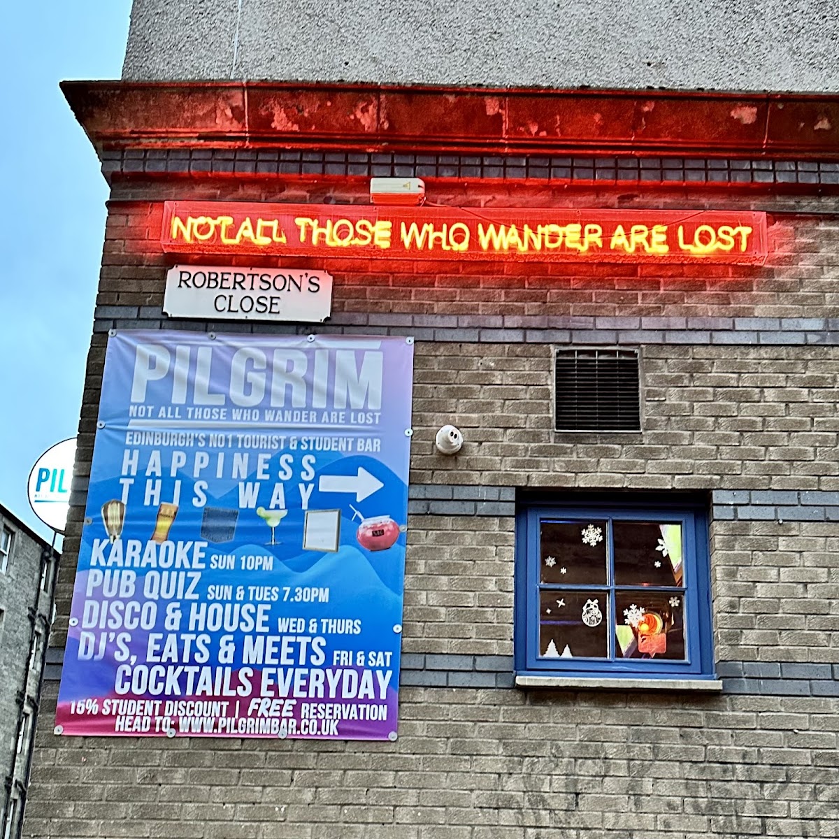 Pilgrim Bar — photo 3