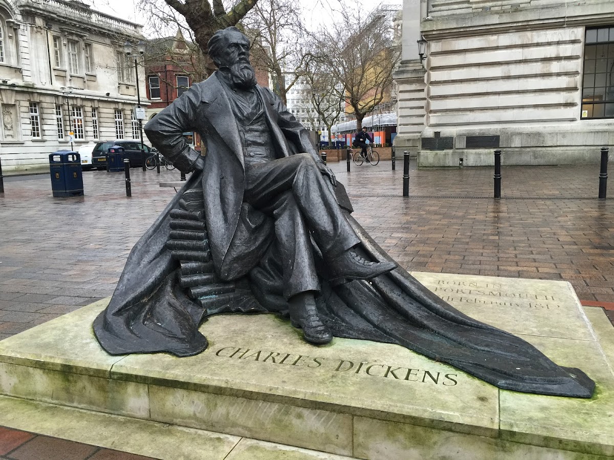 Portsmouth Guildhall — photo 3