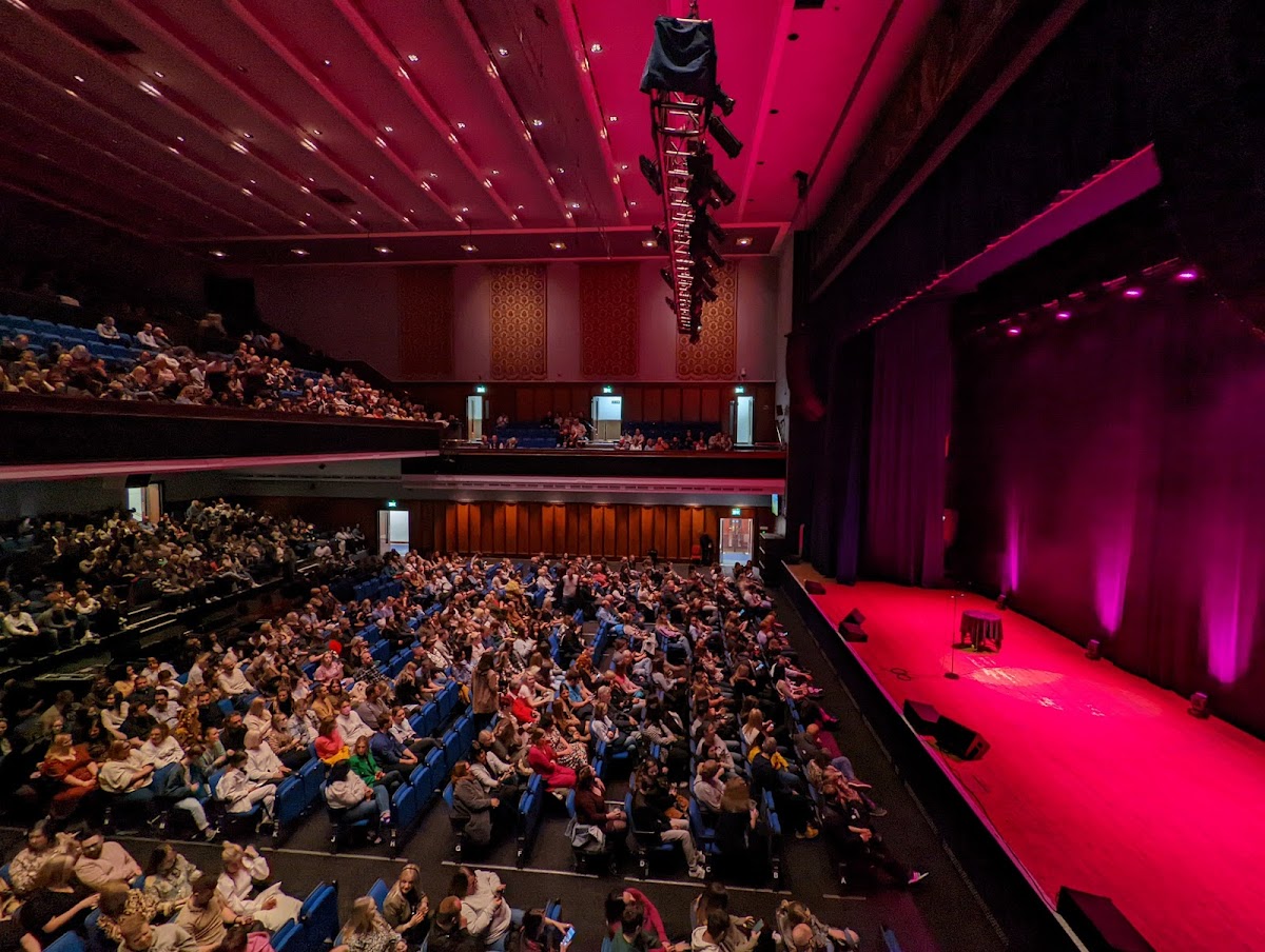 Portsmouth Guildhall — photo 4