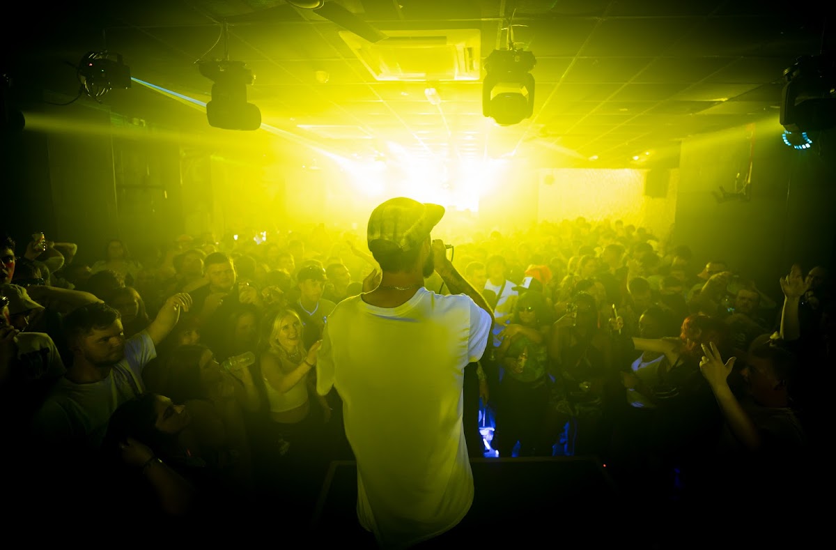 Quarter 25 — photo 1