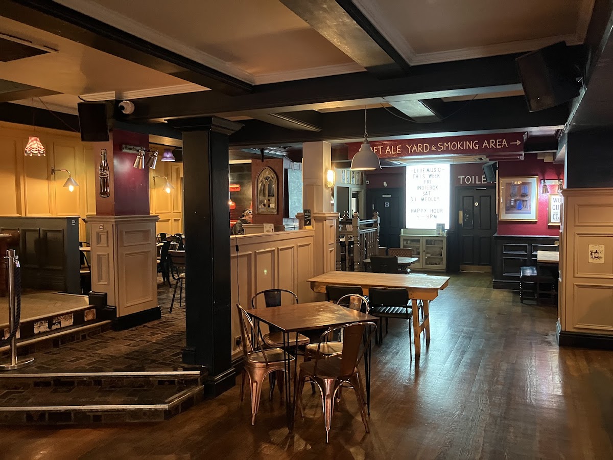 Queen of Bradgate — photo 4