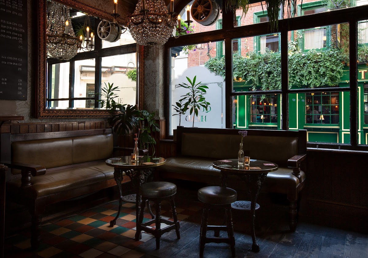 The Queen's Head — photo 4