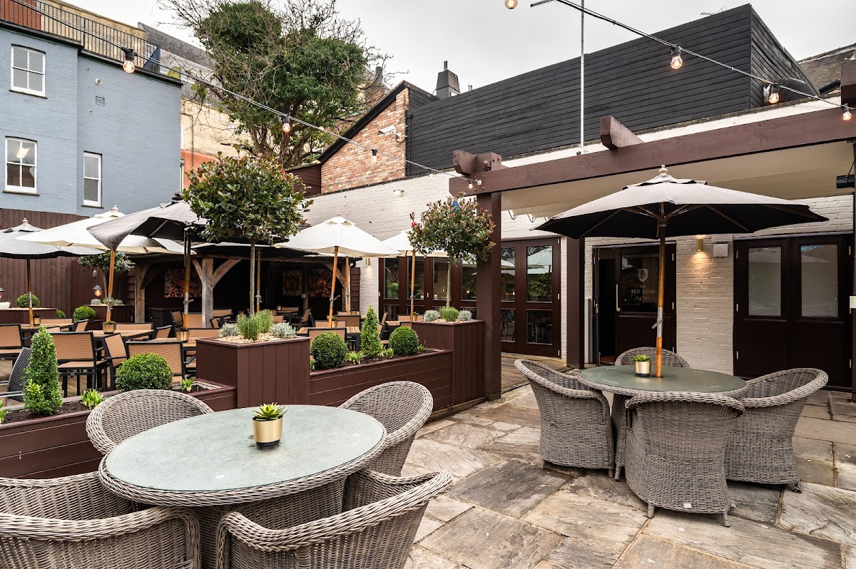 Red Lion — photo 4