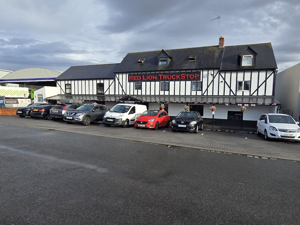 Red Lion Truck Stop — photo 2