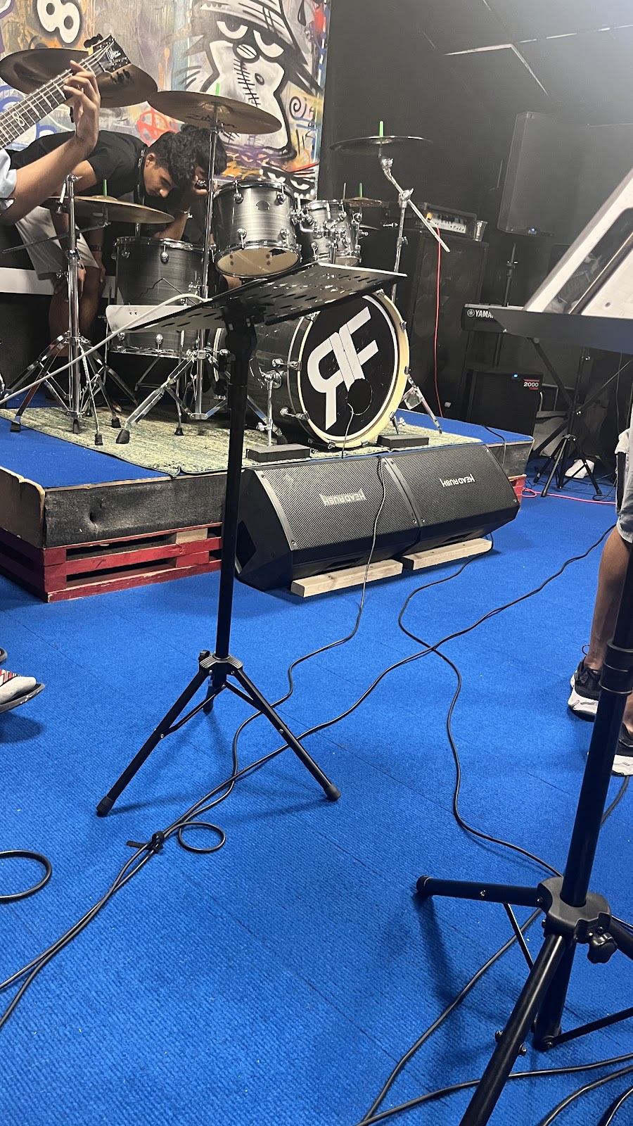 Riff Factory — photo 2