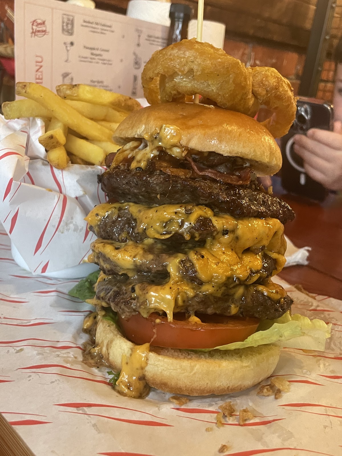 Roadhouse Bar & Diner — photo 3