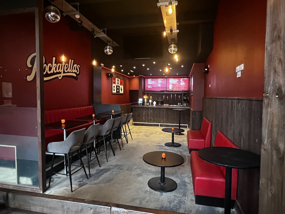 Rockafellas — photo 4