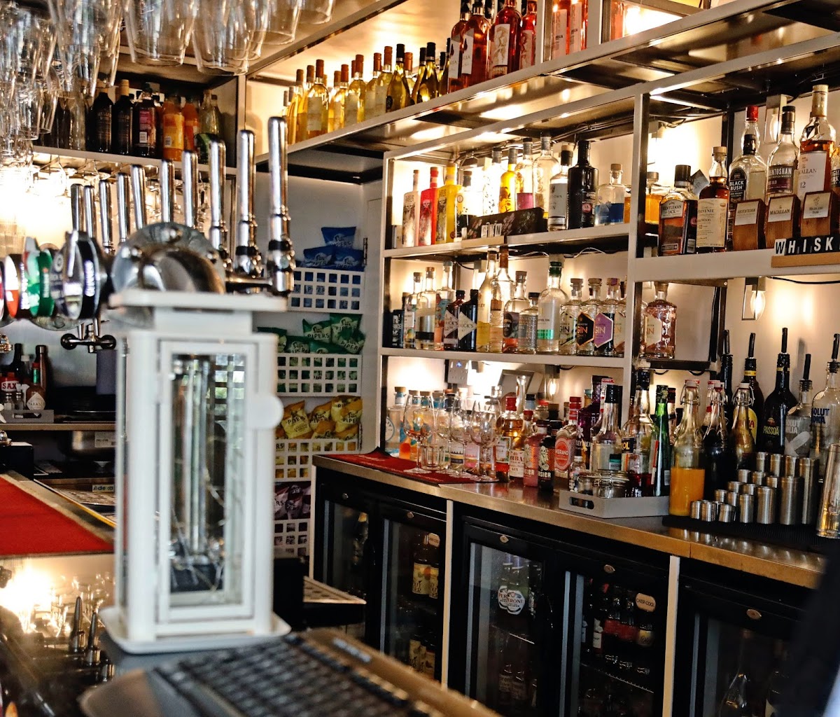 Rocksalt Cafe Bar — photo 4