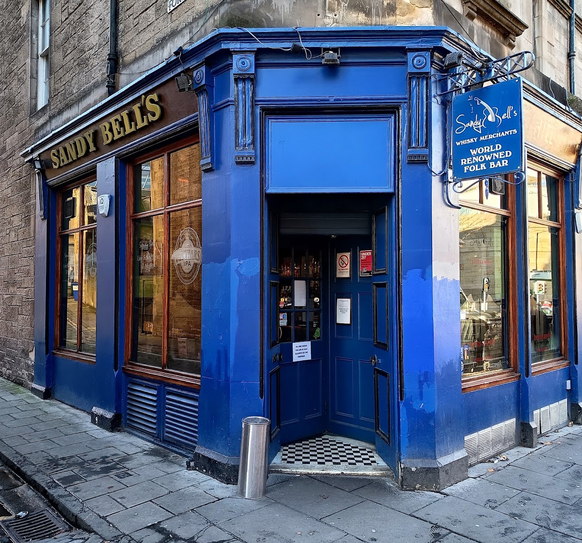 Sandy Bell's — photo 1