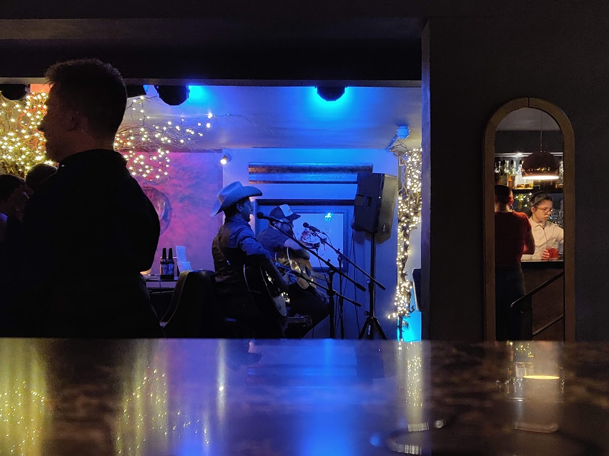 Sandy's Piano Bar — photo 3