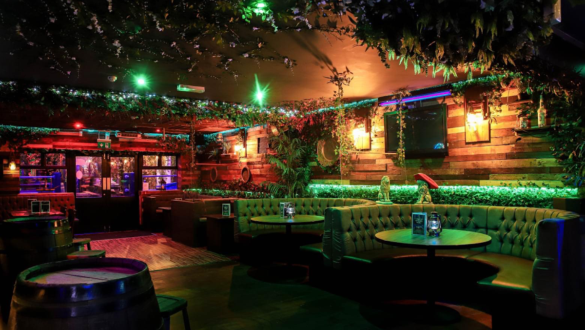 Ships and Giggles — photo 1